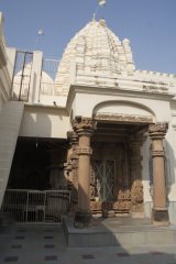 14-Entrance Jain Temples